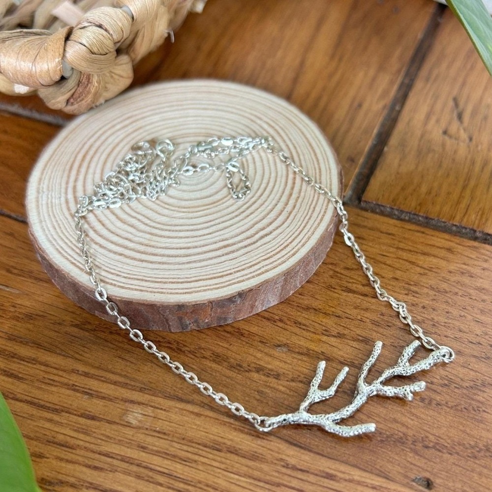 Handmade Silver Branch Necklace Women's Pendant Tree Nature Minimalist‎ Jewelry